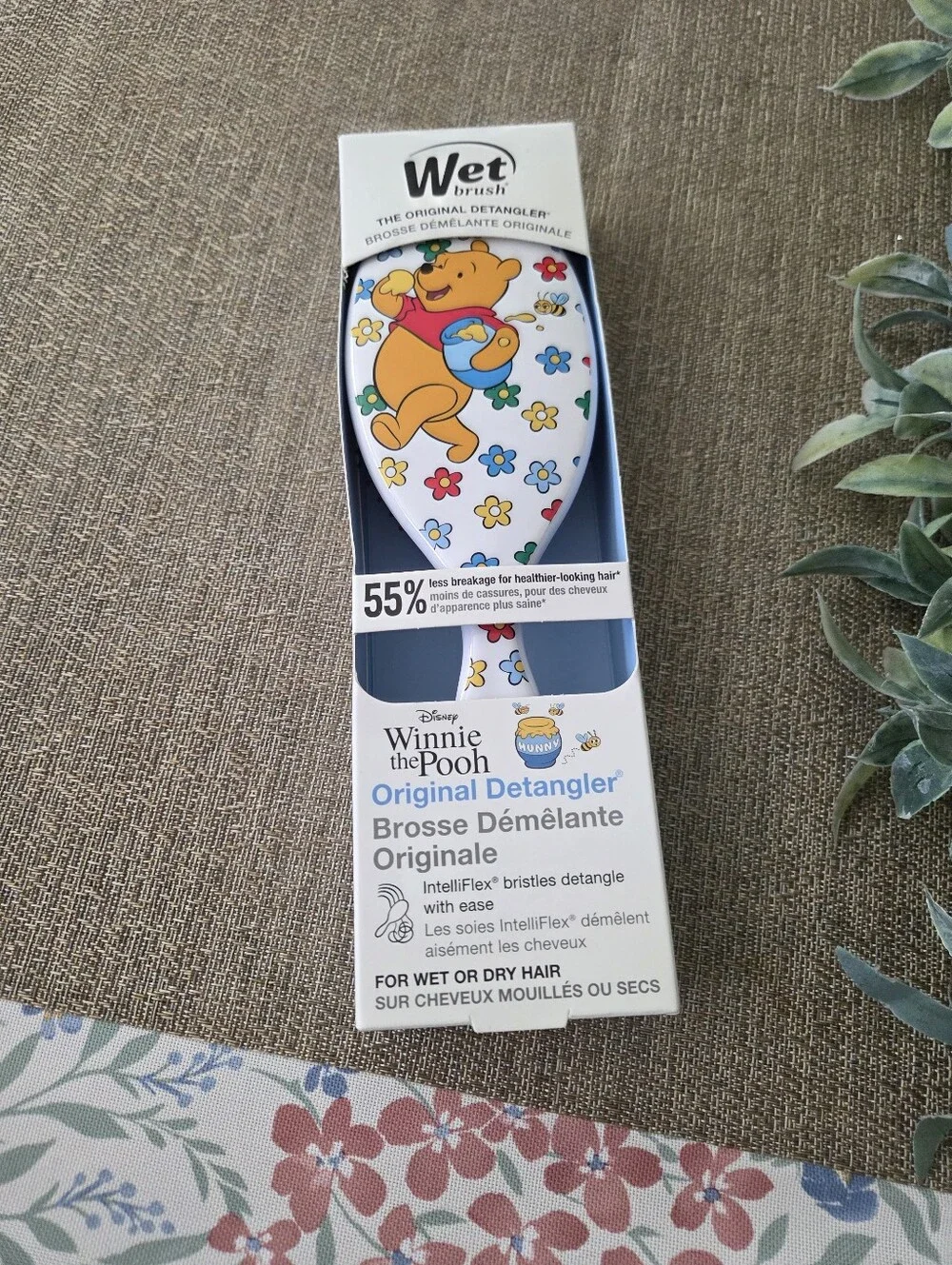 Disney Winnie the Pooh Original Detangler - White with Multicolor Flowers